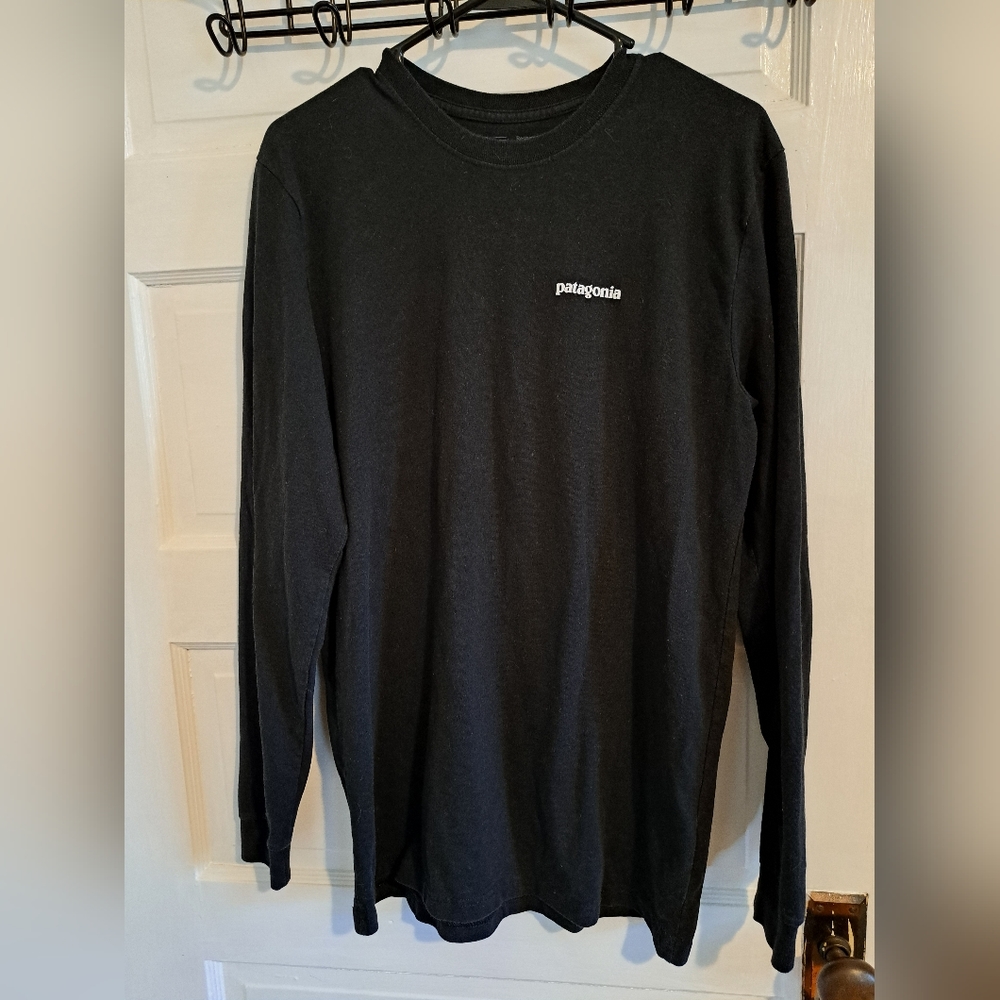 Patagonia Black Long Sleeved Tshirt
